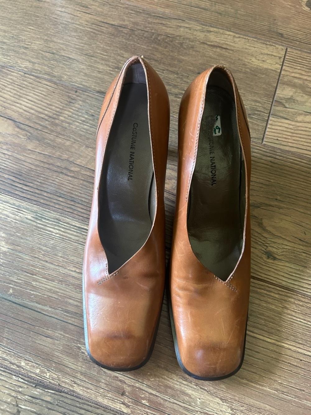 CNC Costume National Tan Leather Square-Toe Pumps